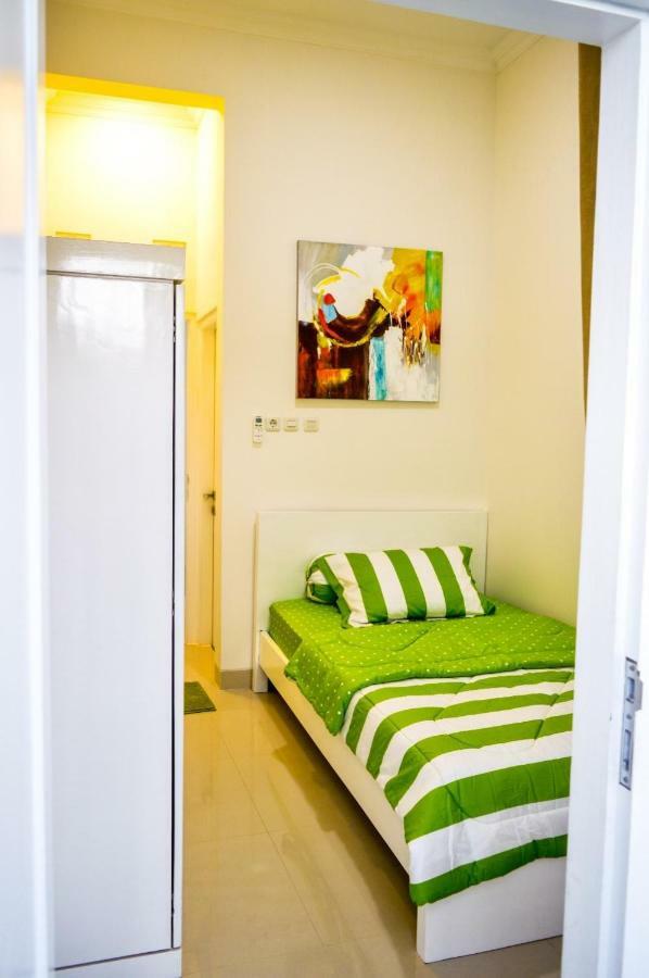 Omah Melati - Vacation Home Solo Exteriér fotografie