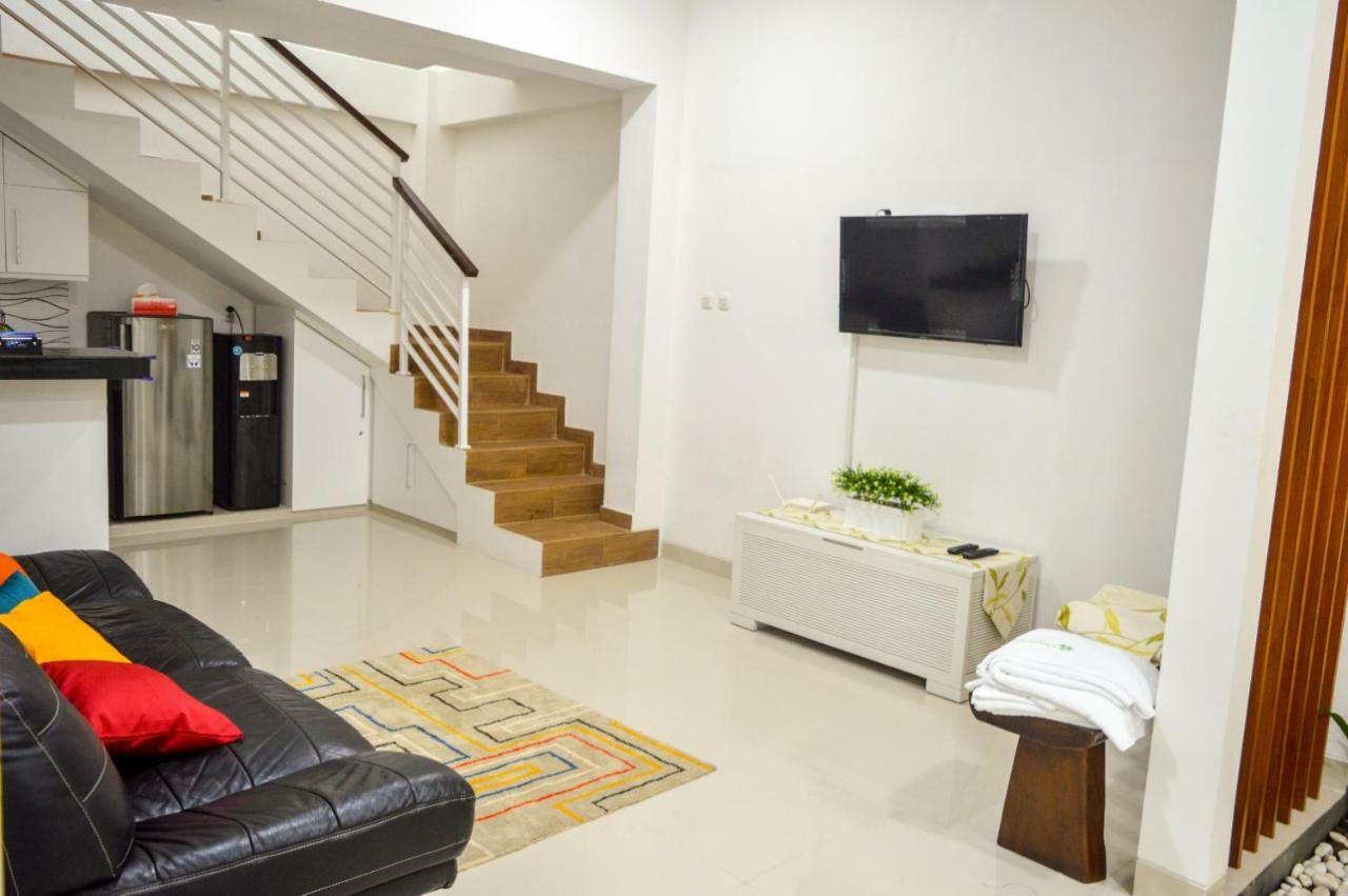 Omah Melati - Vacation Home Solo Exteriér fotografie