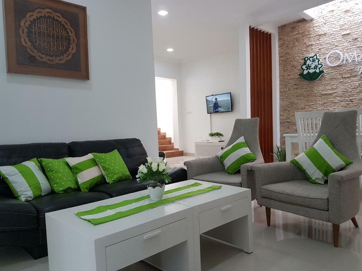 Omah Melati - Vacation Home Solo Exteriér fotografie